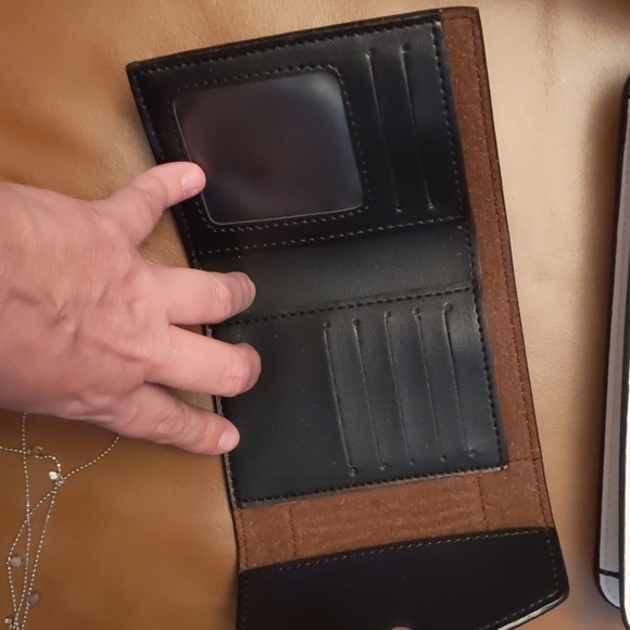 Purse - Picture 2 of 4